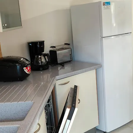Apartment 15 Personnes