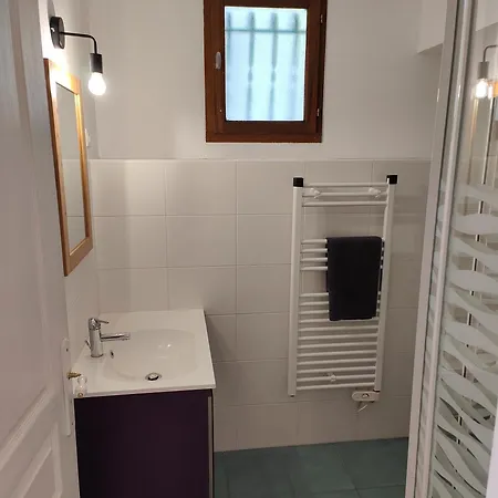 15 Personnes Apartment Boutx